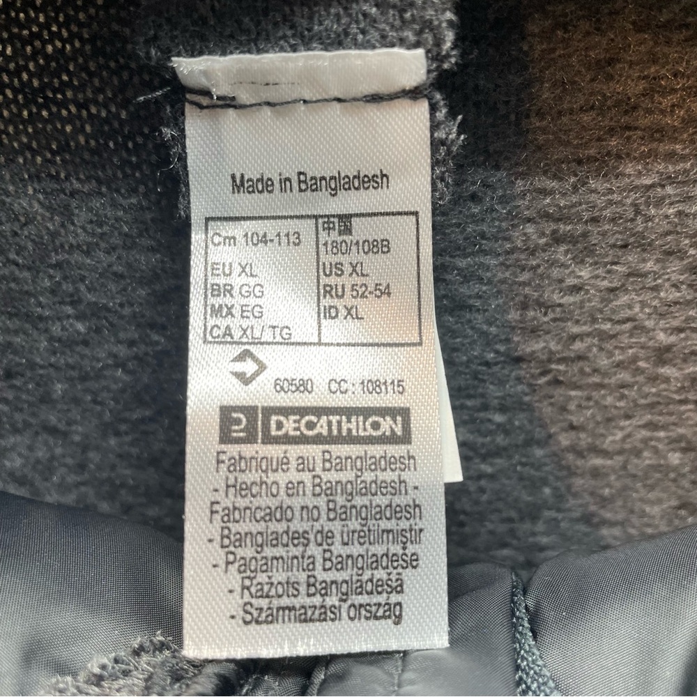 Decathlon Quechua‎ Hybrid Puffer Jacket Mens XL Black Grey Full Zip Hooded Coat - Picture 2 of 7